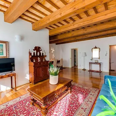 Maison Anna - Relax In Casa Indipendente Con Giardino In Centro E Free Parking בית נופש *