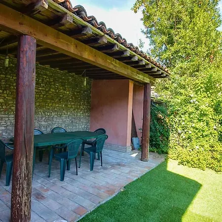 Semesterbostad Maison Anna - Relax In Casa Indipendente Con Giardino In Centro E Free Parking Rimini